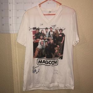 Magcon Signed T Shirt